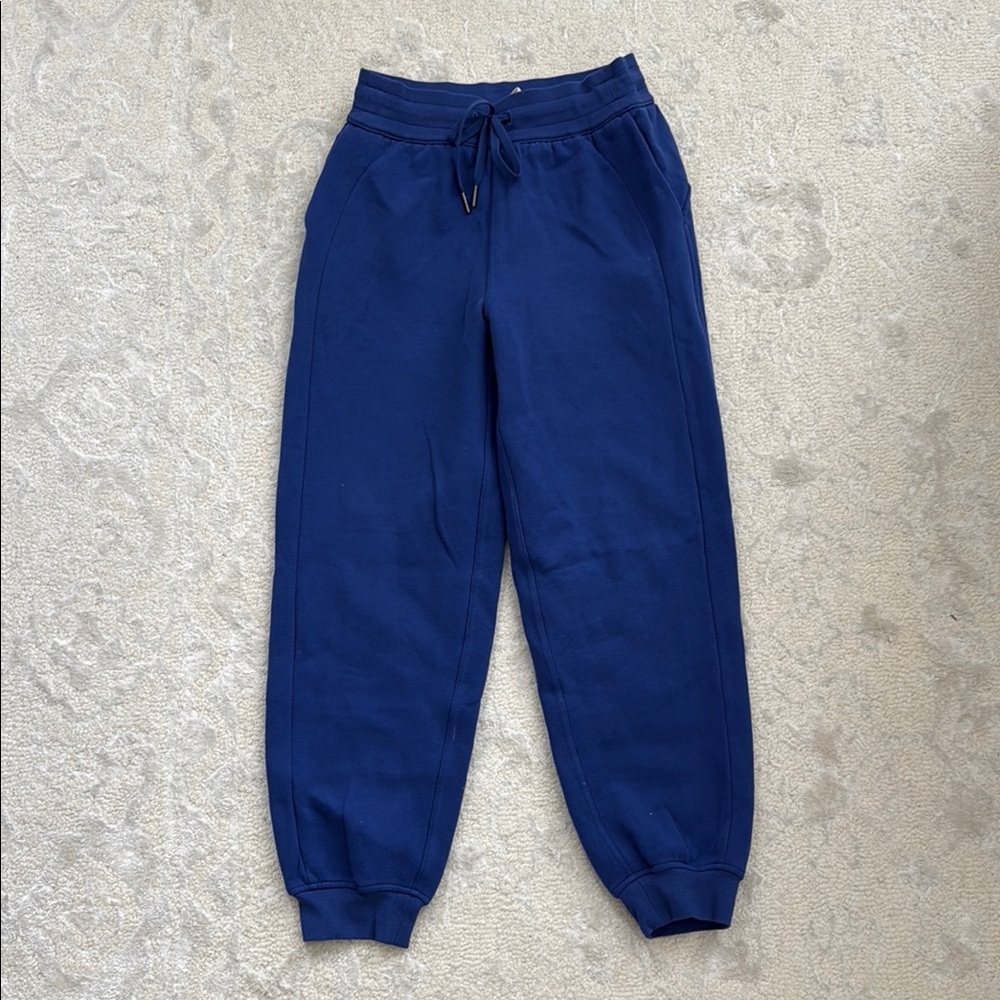Lululemon scuba relaxed Jogger